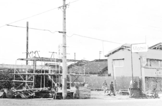 過去の樽岡石油の社屋